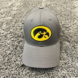 Iowa Hawkeyes Adjustable Strap Gray Hat One Size Cap Captivating HeadGear - EUC!